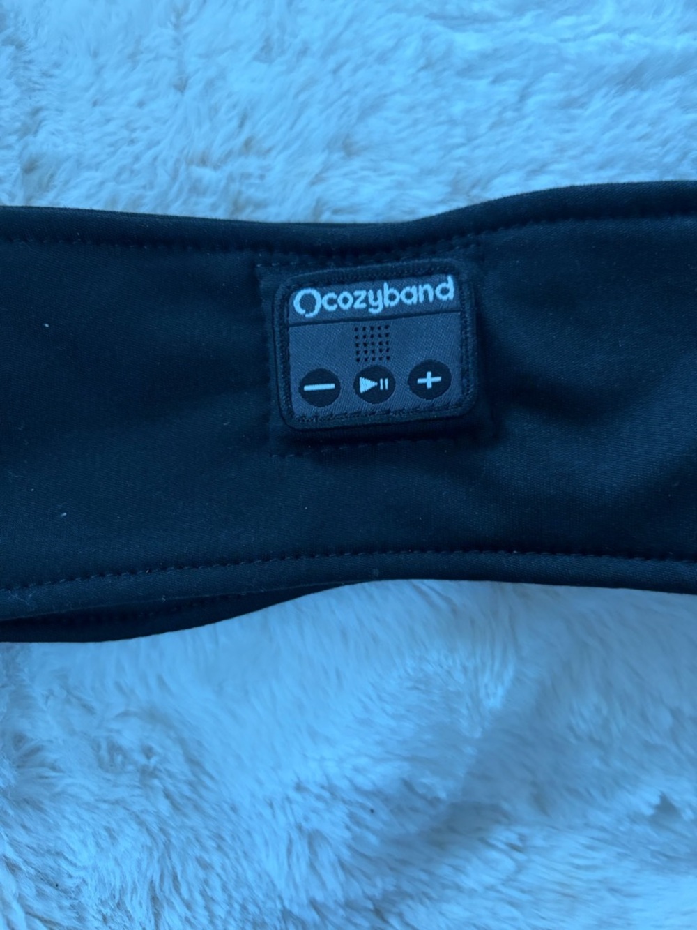cozyband Bluetooth Sleep Headband in Black